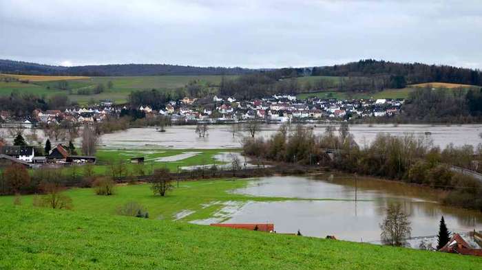 Blick vom Neudorfer Weinberg nach Kinzighausen und Aufenau