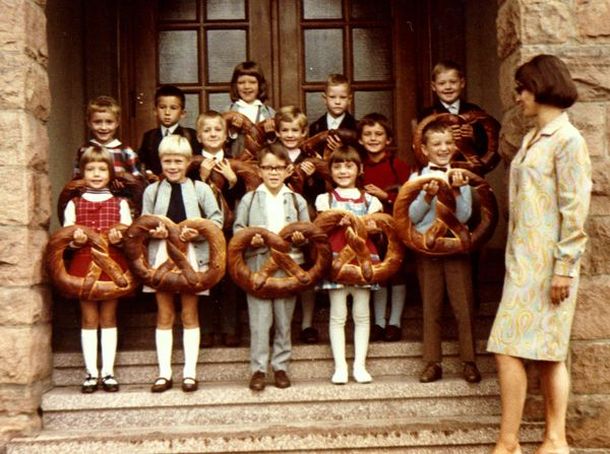 Einschulung 1967 mit Lehrerin Frau Sachs