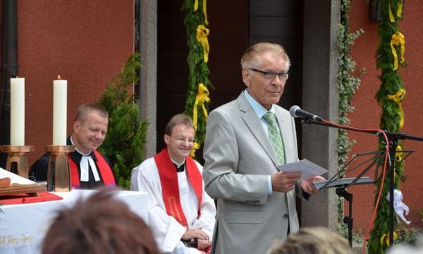 Bürgermeister Krätschmer bei seiner Rede