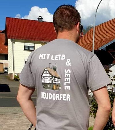 T-Shirt "Mit Leib und Seele Neudorfer"