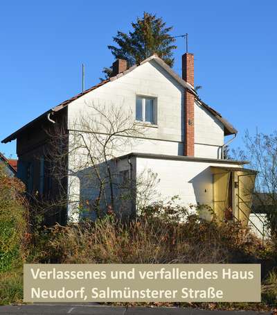 Verfallendes Haus